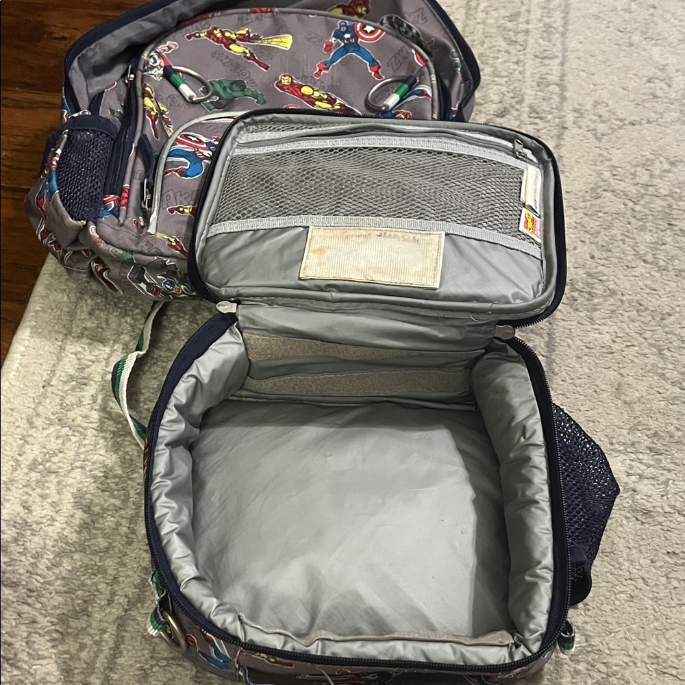 Pottery Barn DC Superhero Backpack and Lunchbox Set - Picture 8 of 9